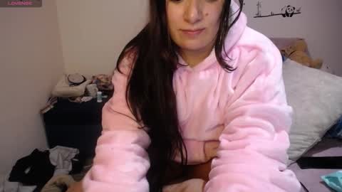 Pearl online show from 25, 11, 2025