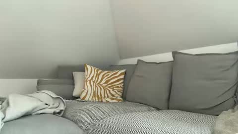 pedanios0711 online show from 24, 3, 2026