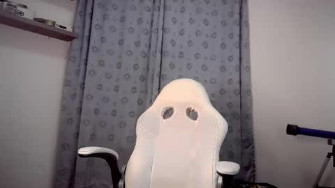 Pedro online show from 5, 11, 2025