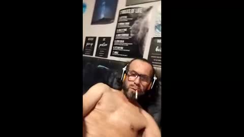 Snapshot of pedrocoelhopio chatting on 25, 5, 2026 pedrocoelhopio online show from 25, 5, 2026