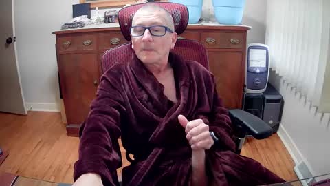 peepingmale online show from 26, 1, 2025