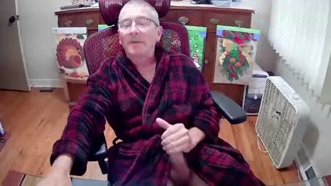 peepingmale online show from 4, 10, 2025