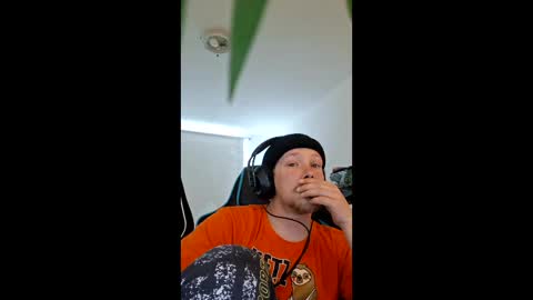 Snapshot of peeteez chatting on 5, 5, 2026 peeteez online show from 5, 5, 2026