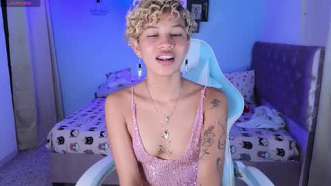 peggy-funn online show from 11, 1, 2025