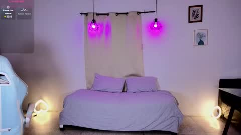 peggy-funn online show from 22, 9, 2025