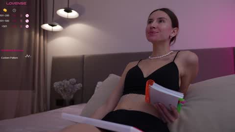 Snapshot of pelagy chatting on 8, 2, 2025 Pelagy Show time 2-10 pm Dubai time zone online show from 8, 2, 2025