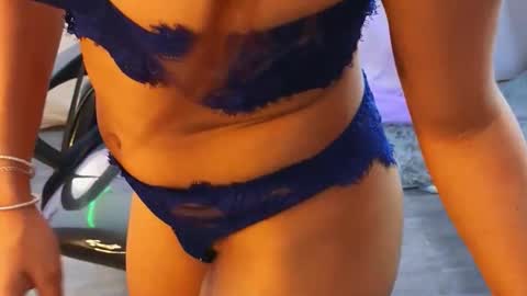 peneelopeecute online show from 16, 4, 2026