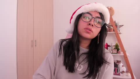 Sarah Ana Banana online show from 14, 12, 2024