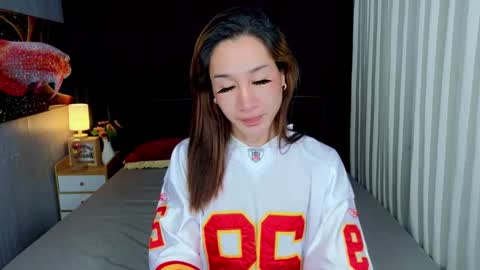 Chloe online show from 6, 11, 2025