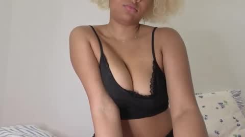 perkyamberxx online show from 2, 5, 2026