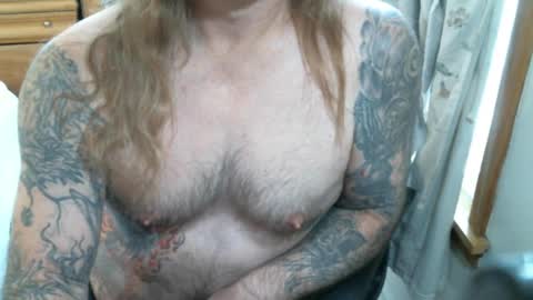 perkymalenipples online show from 23, 2, 2025