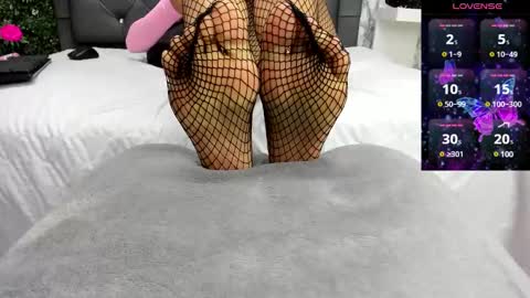 Perla Thompson online show from 22, 12, 2024