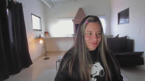 Marie online show from 5, 2, 2025