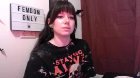 Snapshot of persephones_garden chatting on 6, 5, 2026 Persephone online show from 6, 5, 2026