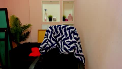 horror flying on the wings of the night.... online show from 27, 9, 2025