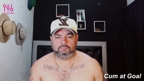 Snapshot of perverseveteranmanxxx chatting on 21, 1, 2025 Carlos online show from 21, 1, 2025