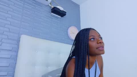 pervert_shydoll online show from 22, 5, 2026