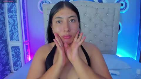 Lily online show from 19, 4, 2026