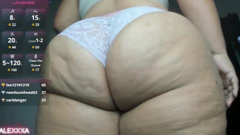 Snapshot of pervertt_mommy chatting on 23, 2, 2025  Alexandra  online show from 23, 2, 2025