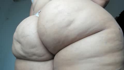 Snapshot of pervertt_mommy chatting on 8, 2, 2026 Alexandra online show from 8, 2, 2026