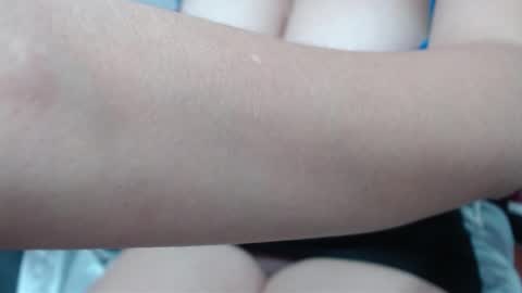  Nicole   online show from 31, 1, 2025