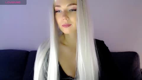 Isabella online show from 30, 12, 2024