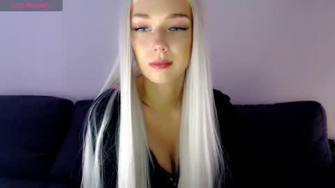 Isabella online show from 3, 1, 2025