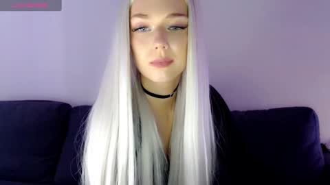 Isabella online show from 4, 1, 2025