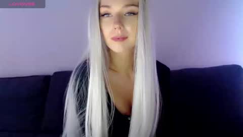 Isabella online show from 31, 1, 2025