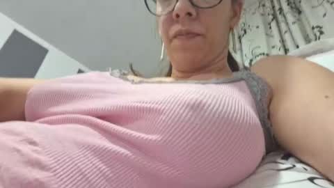 Lisa -  online show from 1, 1, 2025