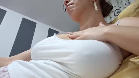 Lisa -  online show from 11, 1, 2025