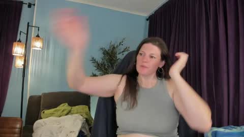 Kelly online show from 13, 4, 2026