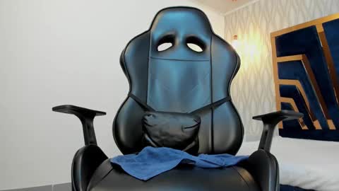 PETES EVANS new account online show from 25, 2, 2025