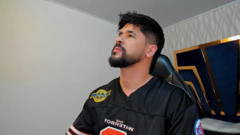 PETES EVANS new account online show from 10, 9, 2025