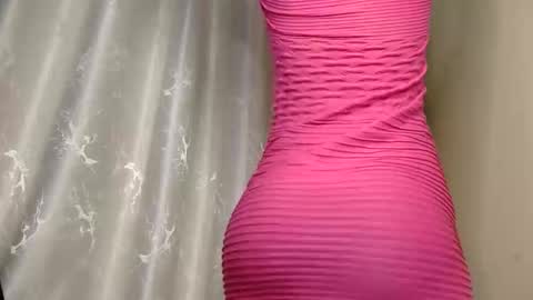 Snapshot of petite_freakette chatting on 3, 3, 2026 Moon online show from 3, 3, 2026