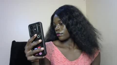 petite_lavi2 online show from 9, 2, 2025