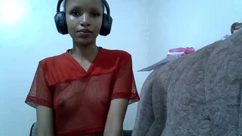 petite_melinda online show from 5, 7, 2026
