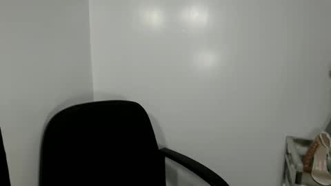 petite_pauline online show from 24, 2, 2026