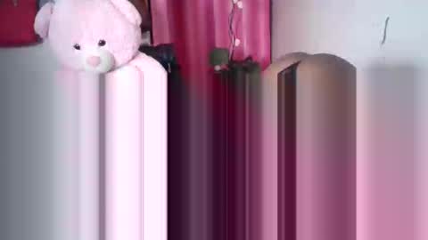 petite_princes online show from 6, 6, 2026