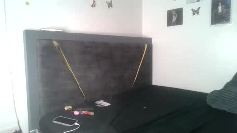 Snapshot of petite_queen69 chatting on 27, 5, 2026 petite_queen69 online show from 27, 5, 2026