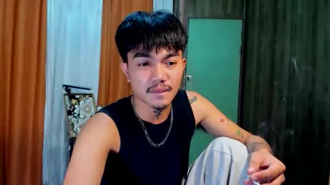 Snapshot of petiteasianx chatting on 12, 11, 2025 Vrin online show from 12, 11, 2025