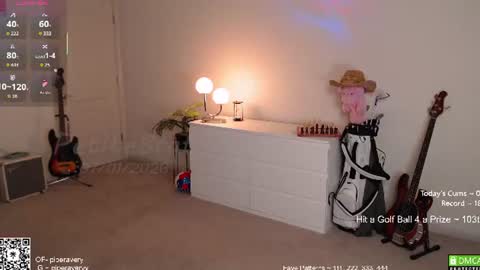 Snapshot of petitebrat chatting on 2, 7, 2026 PiperAvery online show from 2, 7, 2026