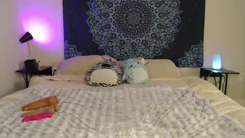 Bella online show from 31, 10, 2025