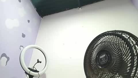 danna online show from 21, 1, 2025