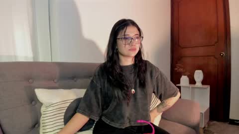 Sofa online show from 12, 6, 2026