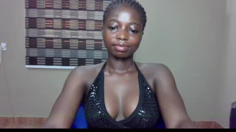 petitexxebony online show from 4, 6, 2026