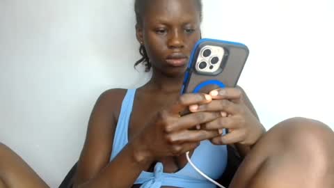 Snapshot of petitgirl88 chatting on 16, 7, 2026 petitgirl88 online show from 16, 7, 2026