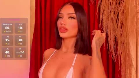 Snapshot of peytonreeds chatting on 7, 11, 2025 Pet Rees online show from 7, 11, 2025