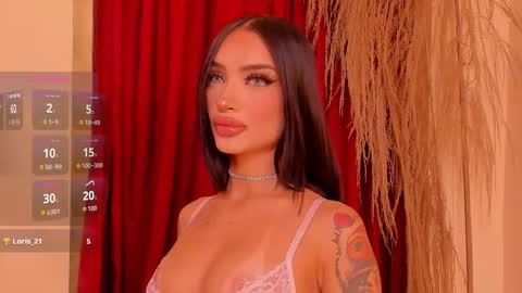 Snapshot of peytonreeds chatting on 14, 11, 2025 Pet Rees online show from 14, 11, 2025