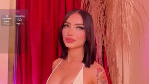 Snapshot of peytonreeds chatting on 15, 11, 2025 Pet Rees online show from 15, 11, 2025